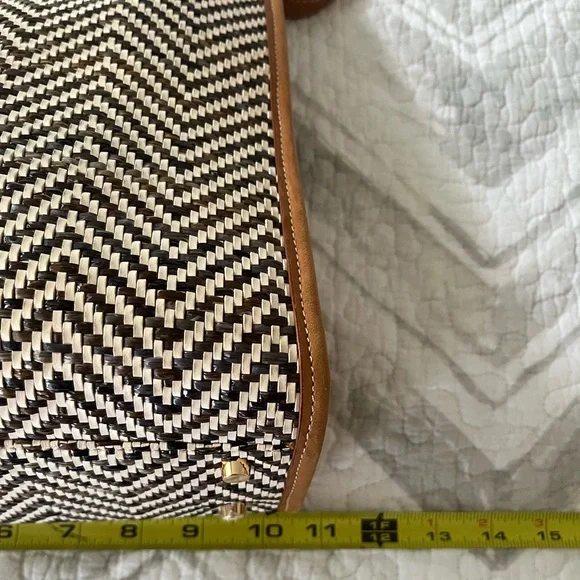JMcLaughlin Brown and Cream Chevron Tote with Bamboo Handles & Crossbody strap - Picture 6 of 8